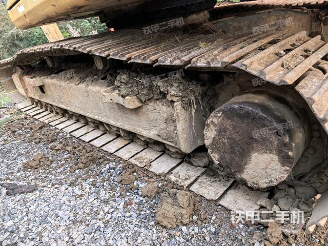 左侧履带整体 （行走机构）