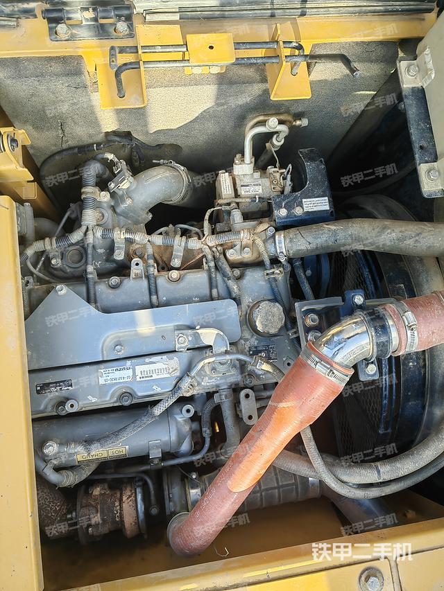 发动机整体俯视（整机外观）