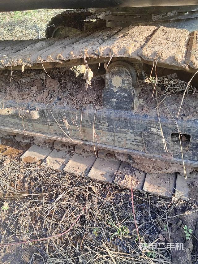 单侧履带整体（整机外观）