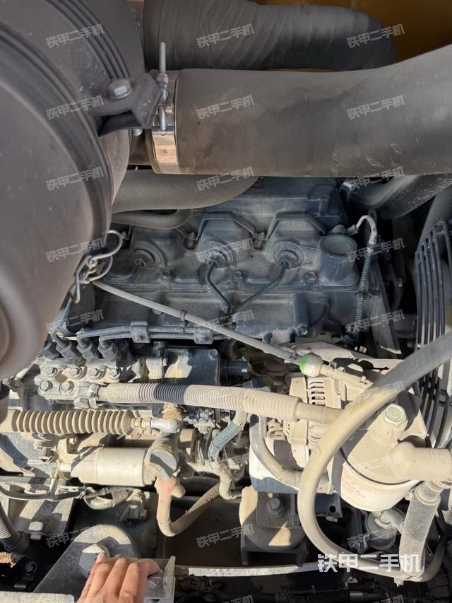 发动机整体俯视（整机外观）