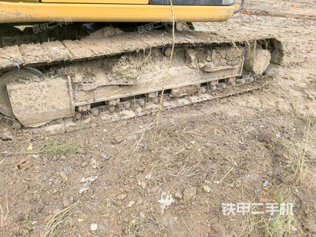 左侧履带整体 （行走机构）