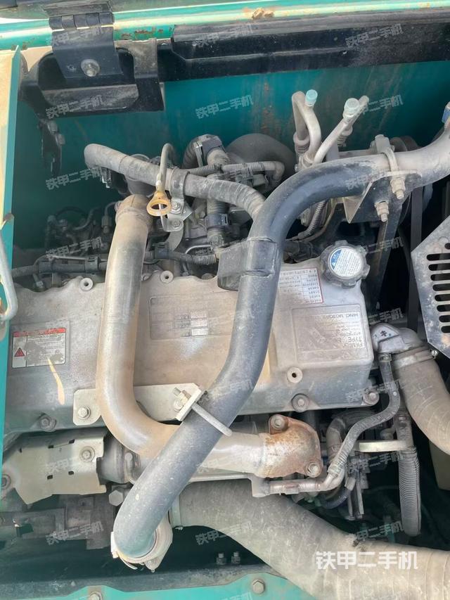 发动机整体俯视（整机外观）