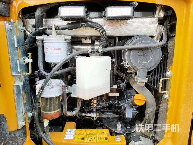 发动机整体俯视（整机外观）