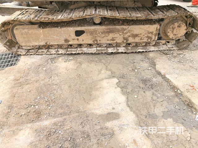 左側(cè)履帶整體?（行走機(jī)構(gòu)）