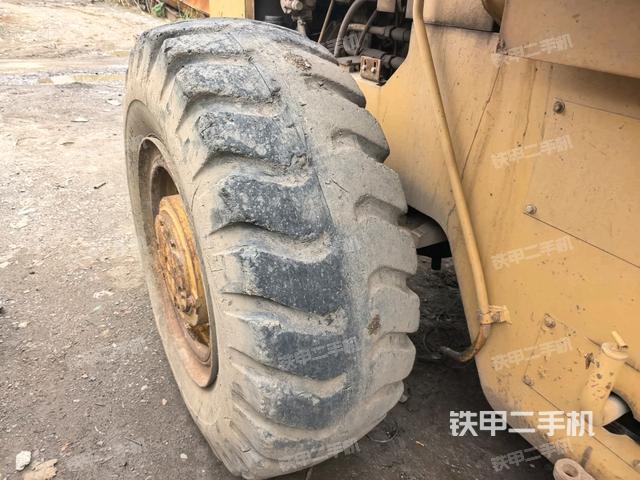 左后輪（行走機(jī)構(gòu)）