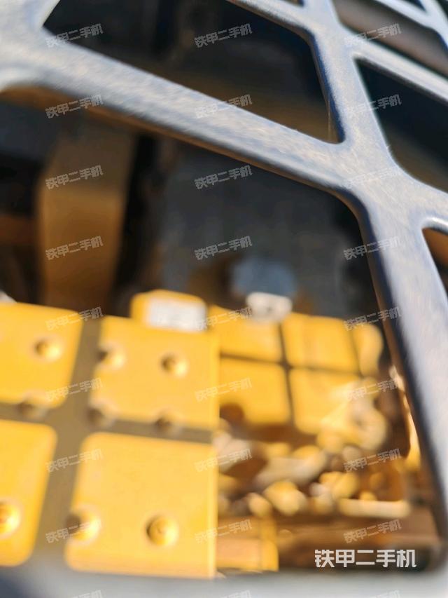 發(fā)動機(jī)室（上車部件）