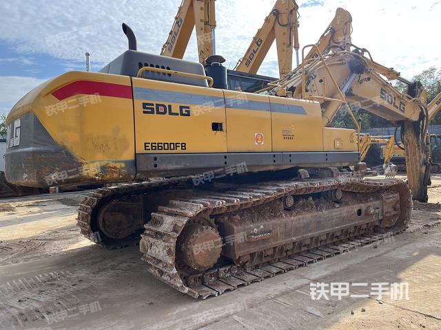 整机右后45°（整机外观）