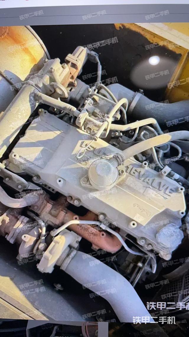 发动机整体俯视（整机外观）