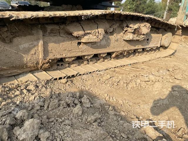 单侧履带整体（整机外观）