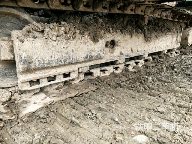 左侧行走马达盖板（行走机构）