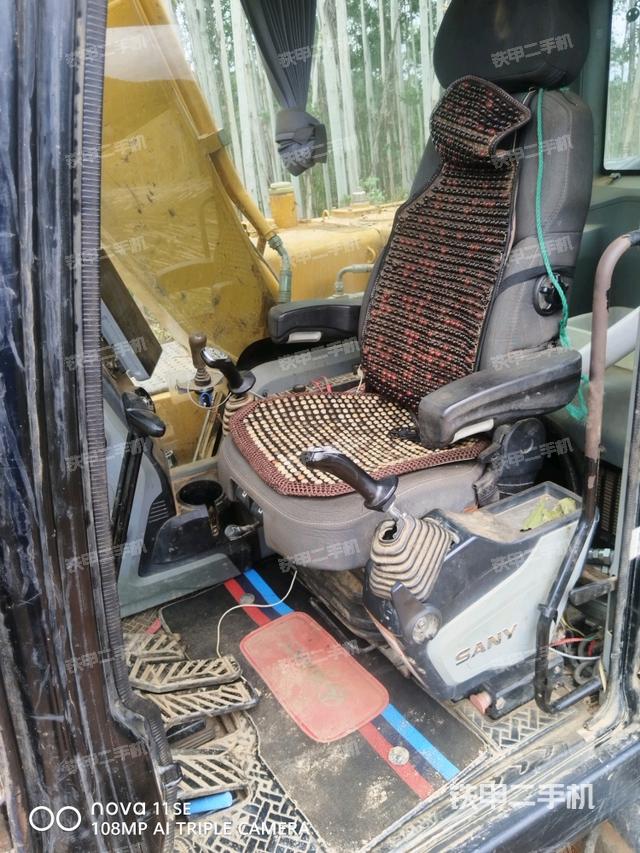 驾驶室左后45度（驾驶室部分）