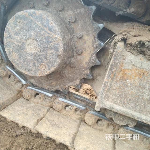 单侧履带整体（整机外观）