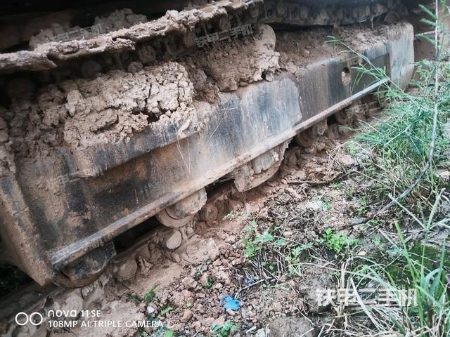 左导向轮（行走机构）