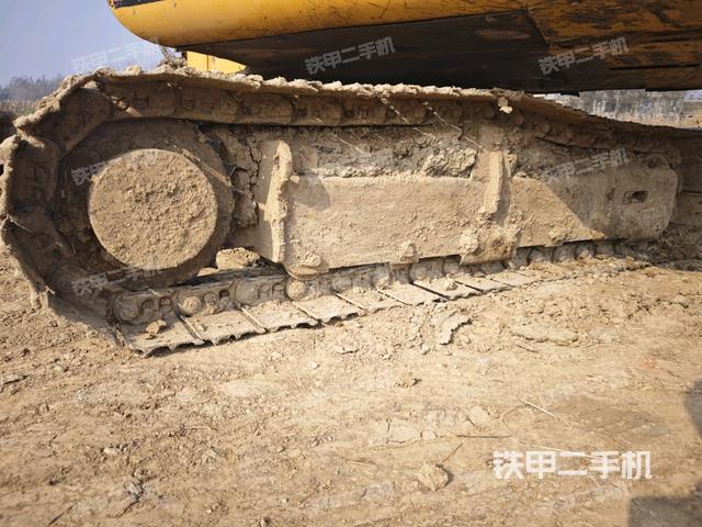 左驱动轮（行走机构）