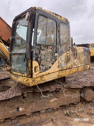 小松PC200-7挖掘机