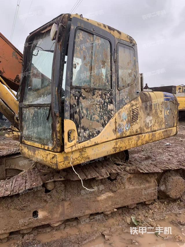 小松PC200-7挖掘機(jī)