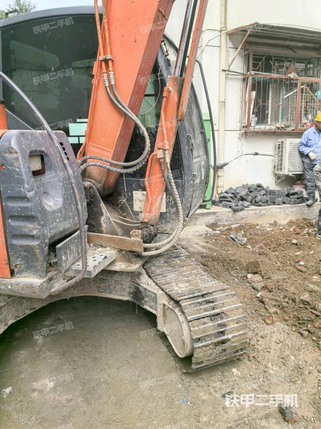 大臂整體?右側(cè)（工作和回轉(zhuǎn)裝置）