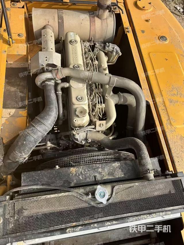 发动机整体俯视（整机外观）