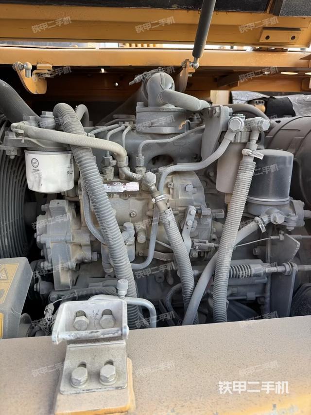 发动机整体俯视（整机外观）