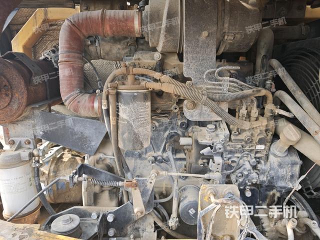 发动机室（上车部件）