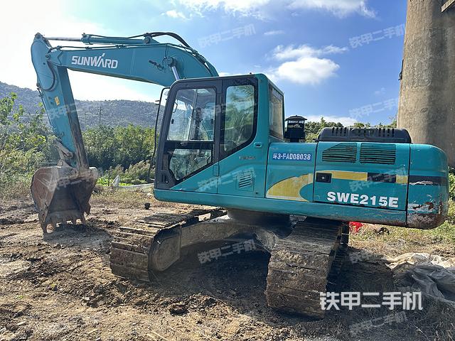 山河智能SWE215挖掘機(jī)