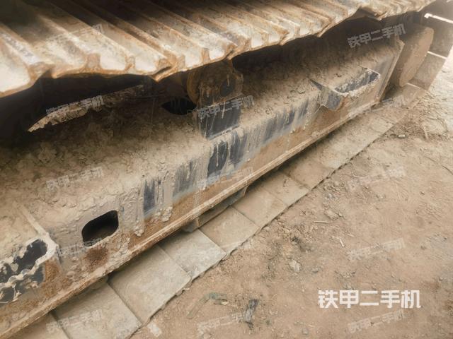 单侧履带整体（整机外观）