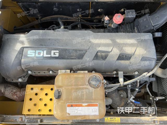 发动机整体俯视（整机外观）