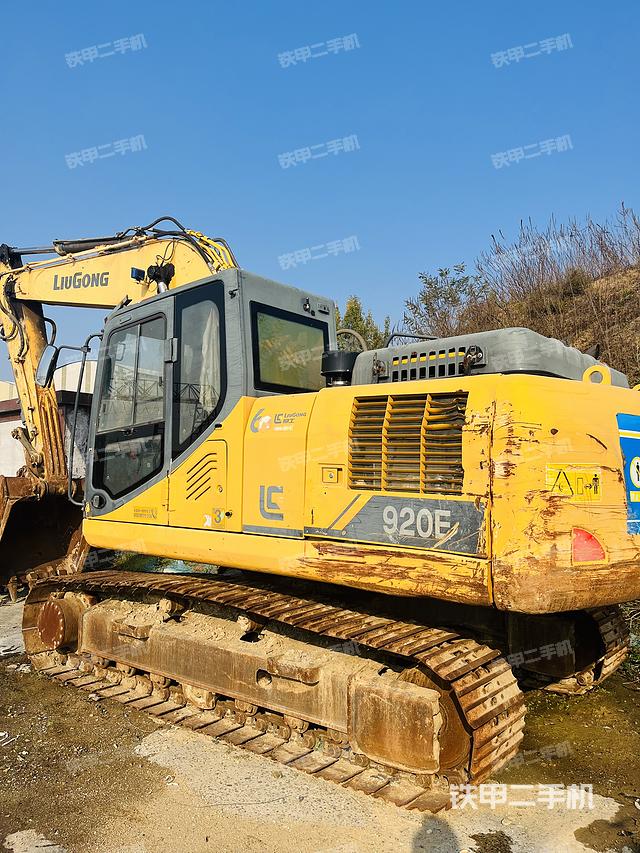 柳工CLG920E挖掘机