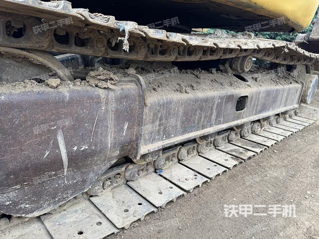 单侧履带整体（整机外观）