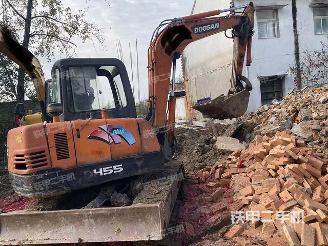 整机右后45°（整机外观）