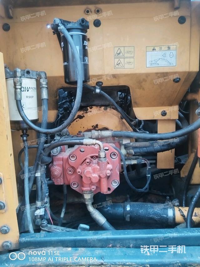 液压泵斜45 右（大件舱室）