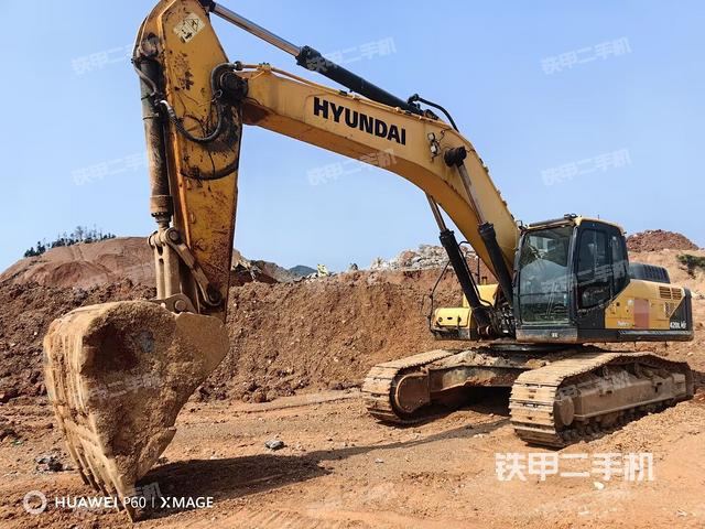 現(xiàn)代R385LVS挖掘機