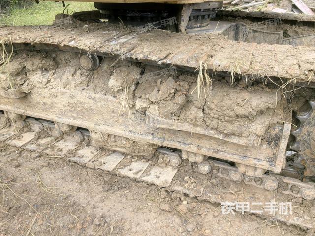 右侧履带整体（行走机构）