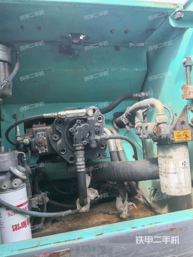 液壓泵室（大件艙室）