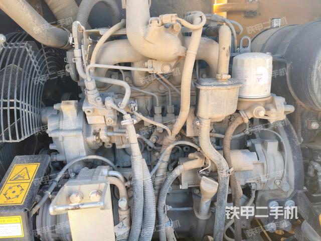 發(fā)動(dòng)機(jī)整體俯視（整機(jī)外觀）