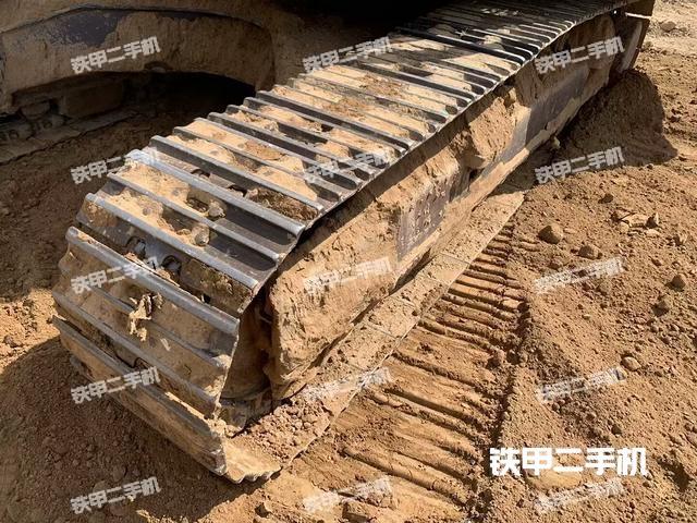 单侧履带整体（整机外观）