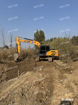 三一重工SY135C挖掘机