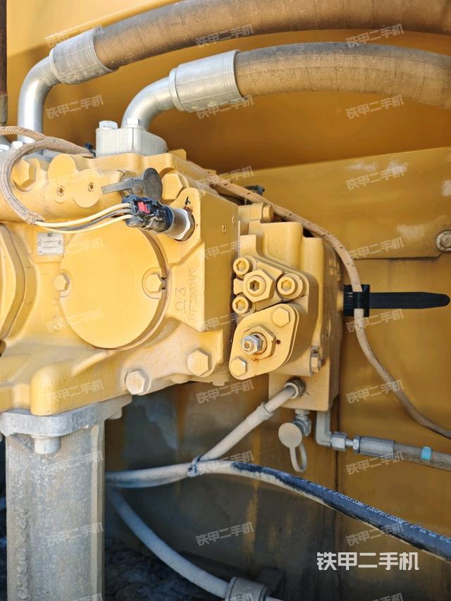 液压泵室（大件舱室）