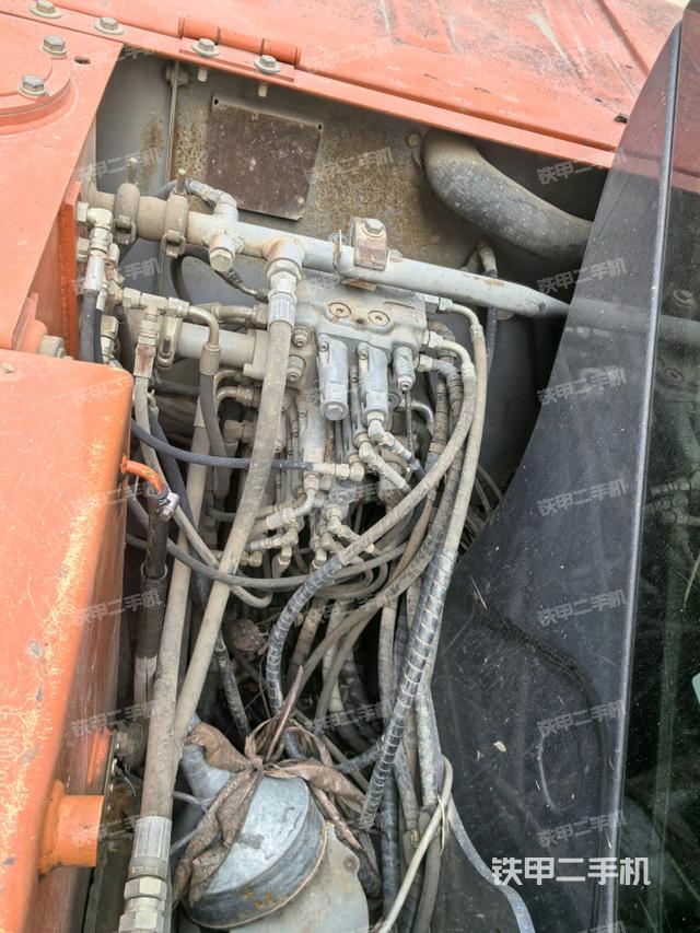 分配閥（上車部件）