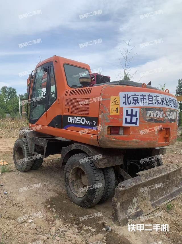 整机右后45°（整机外观）