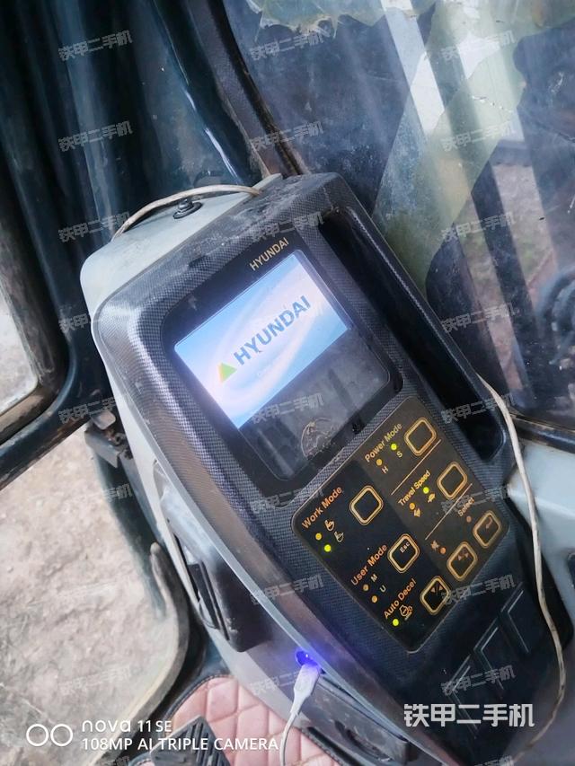 显示屏 （驾驶室部分）