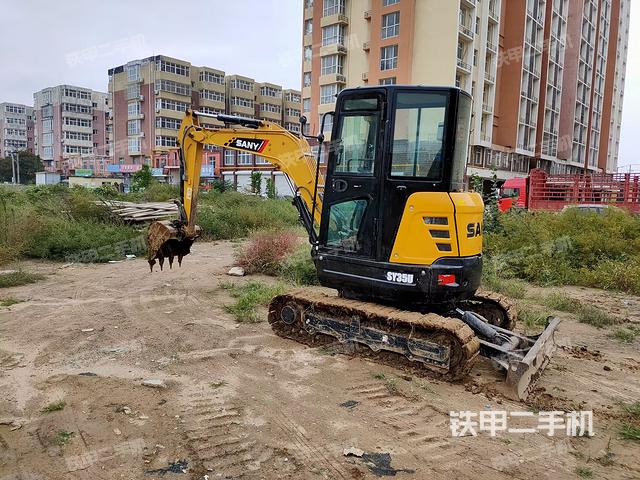 驾驶室整体（整机外观）