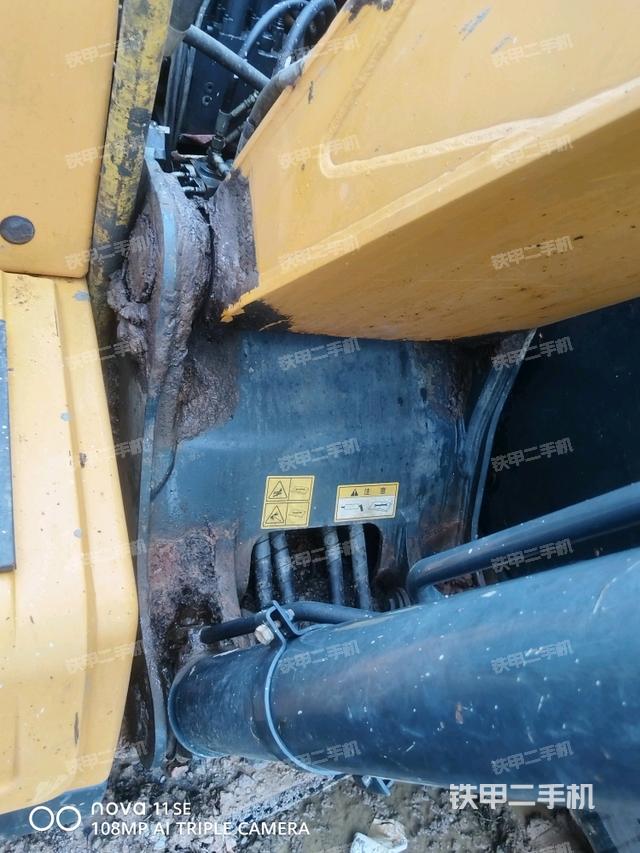 大臂整体 右侧（工作和回转装置）