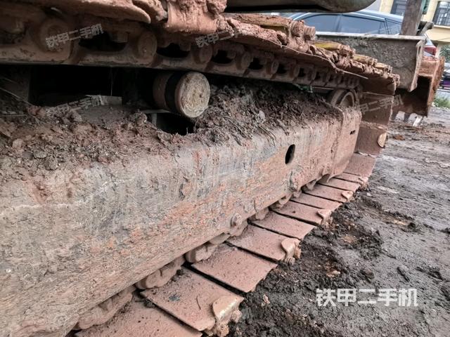 左导向轮（行走机构）