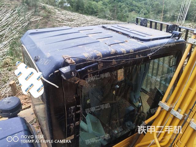 驾驶室顶部俯视（上车部件）