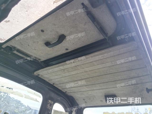 座椅左側(cè)控制臺(tái)/音響/含左手柄（駕駛室部分）