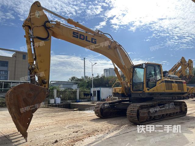 山东临工E6375F挖掘机