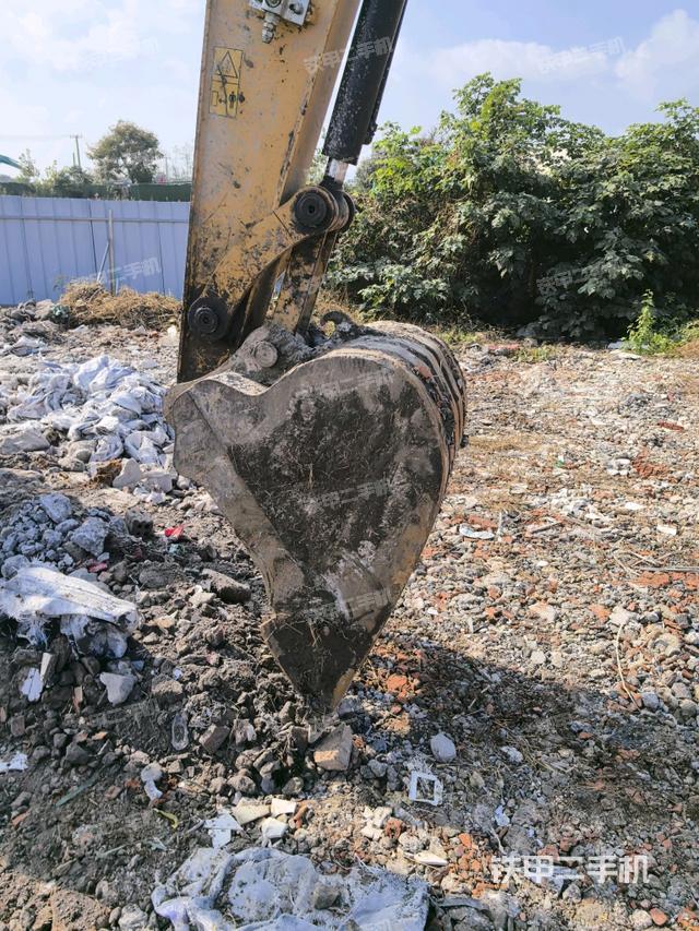 小臂整體左后（工作和回轉(zhuǎn)裝置）