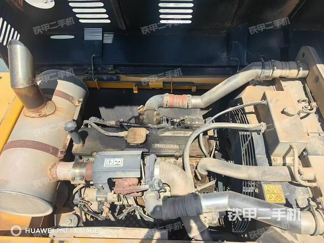 發(fā)動機整體俯視（整機外觀）