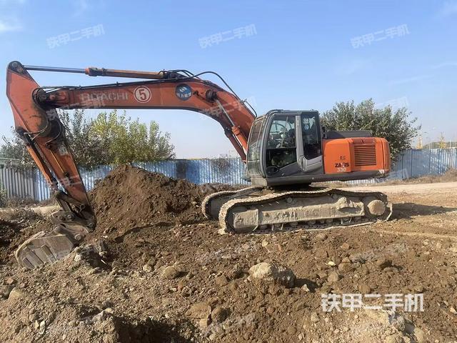 日立EX270挖掘机